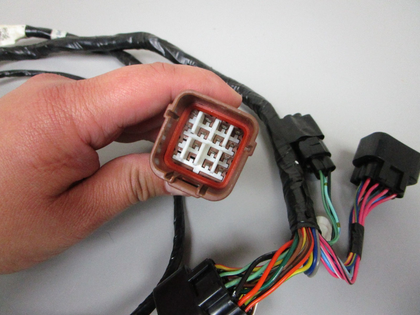 NEW OEM Suzuki 36624-98J10 2007- 2011 300hp Wire Harness Ay 0720
