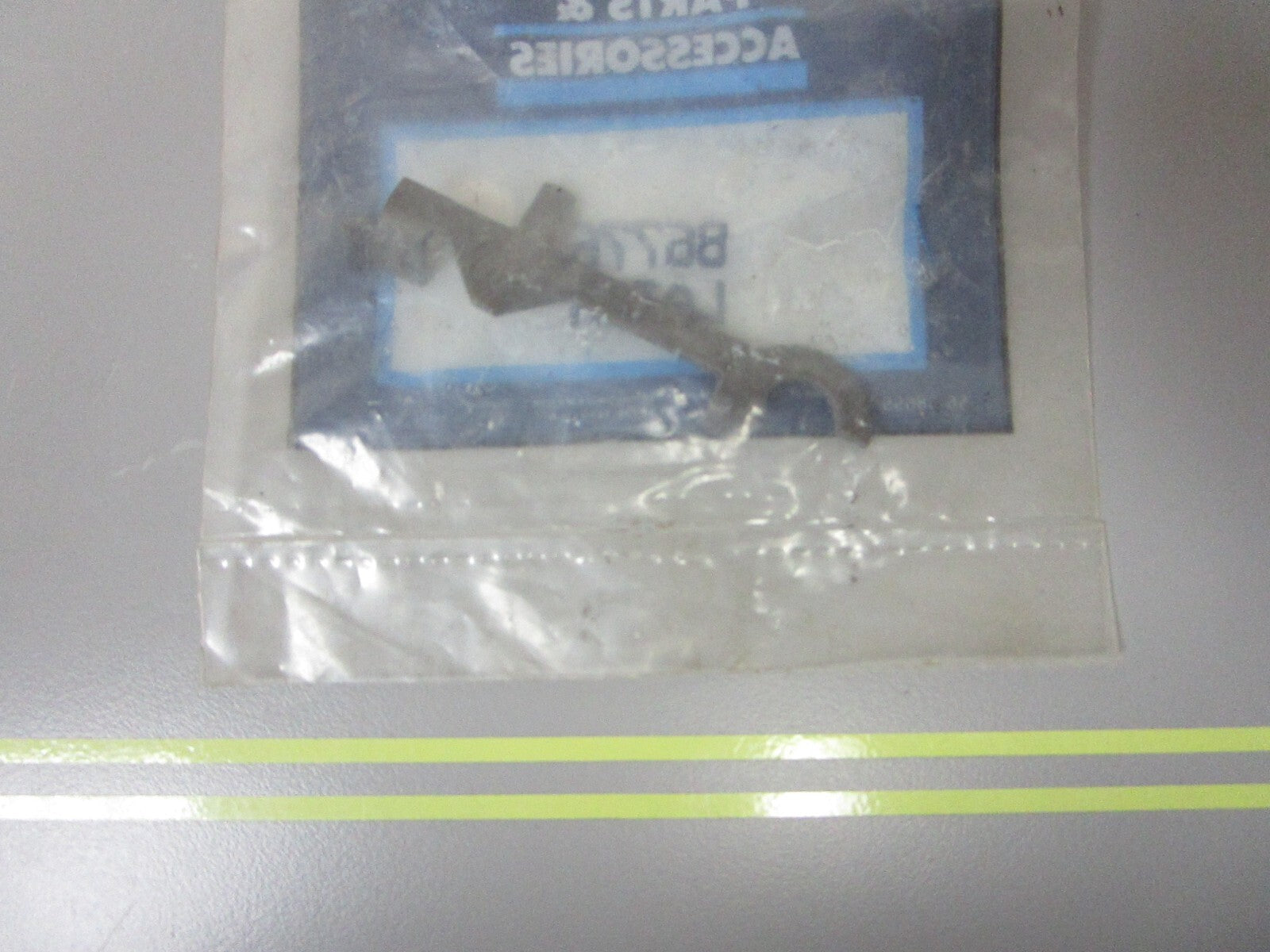 *NEW OEM* 0810 Mercury Quicksilver Latch 86776