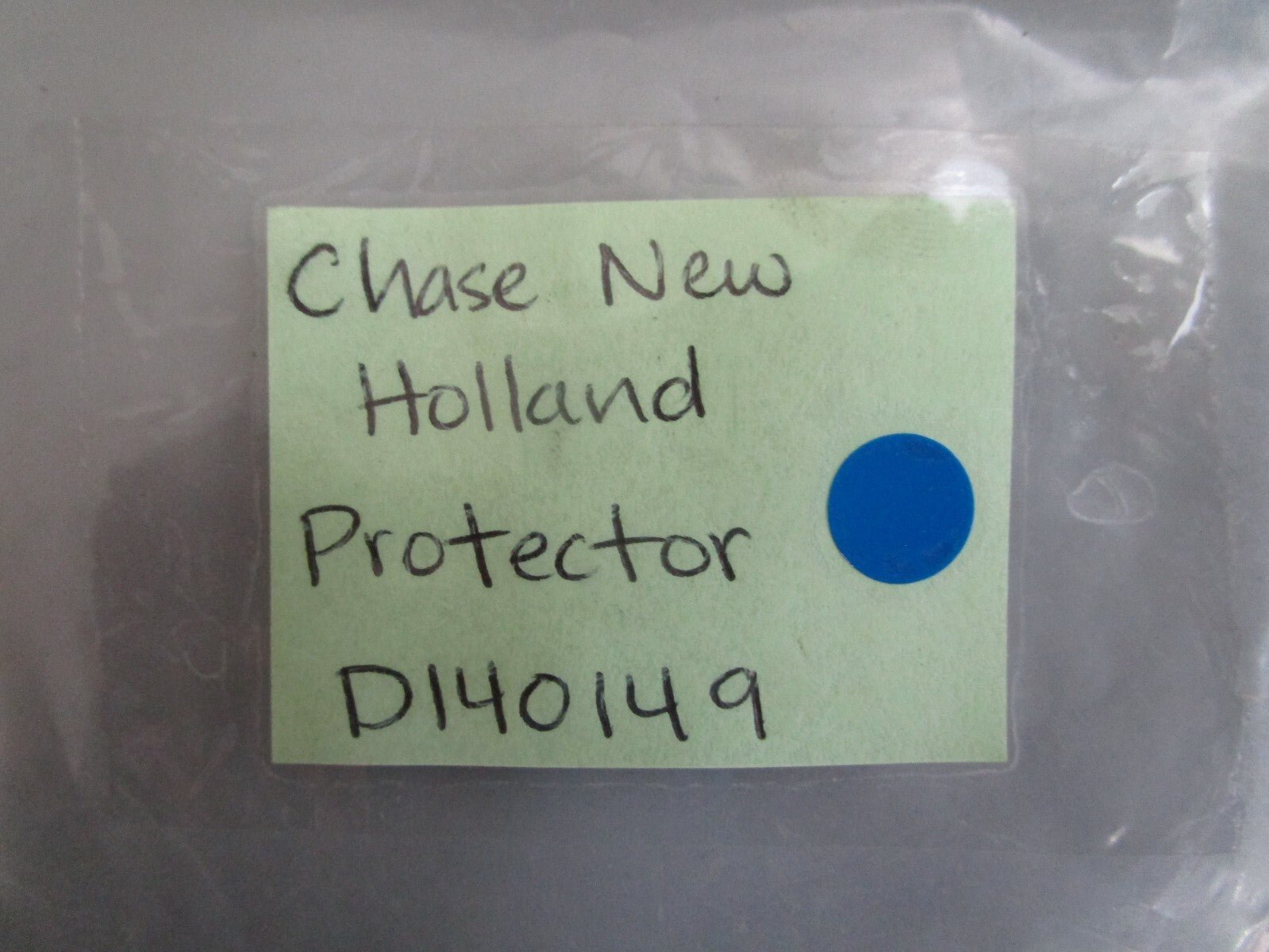 *NEW OEM* 0820 Case New Holland Protector D140149