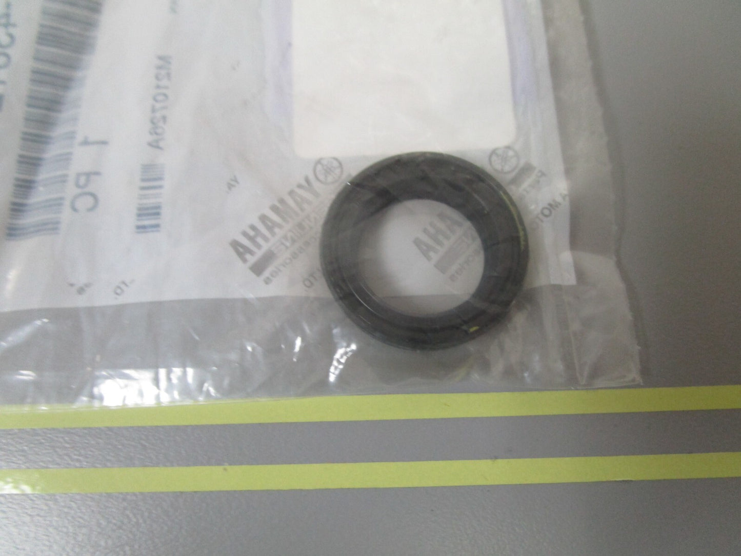 *NEW OEM* 0810 Yamaha Dust Seal 6H1-43812-00-00