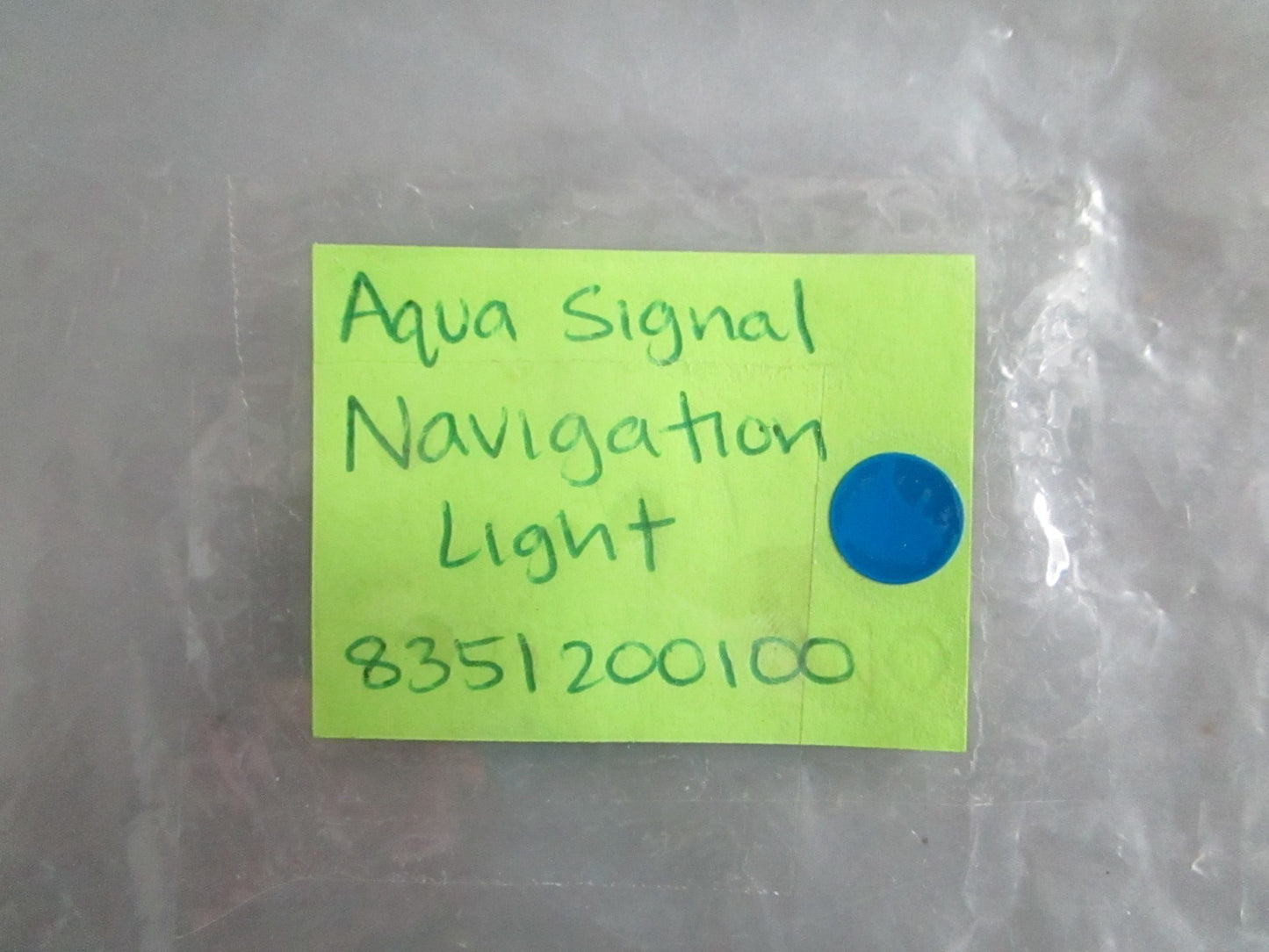 NEW OEM Aqua Signal 8351200100 Navigation Light 0820