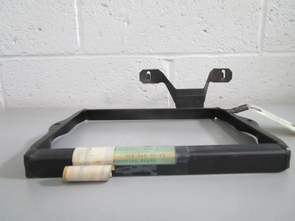 NEW OEM 108400523 Mercedes-Benz Mounting Frame 0820
