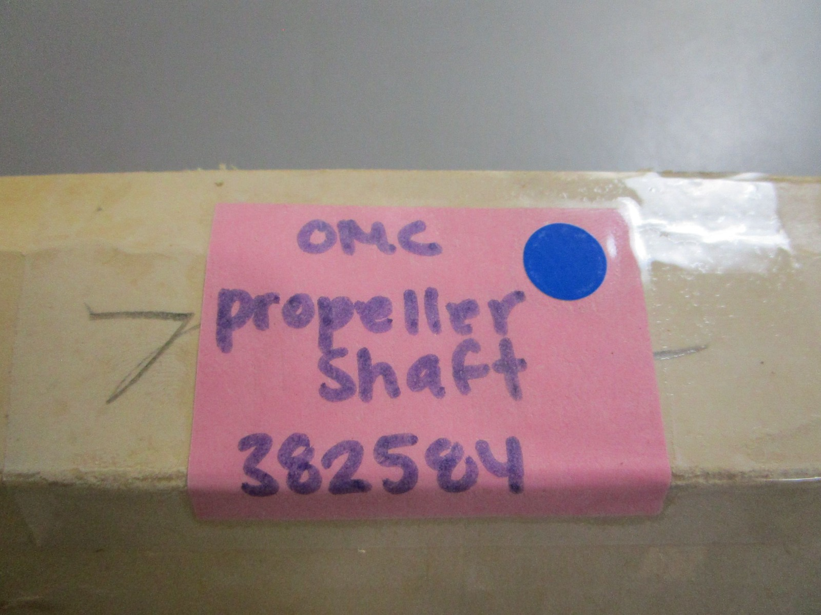 *NEW OEM* 0770 OMC Johnson Evinrude Propeller Shaft 382584 0382584