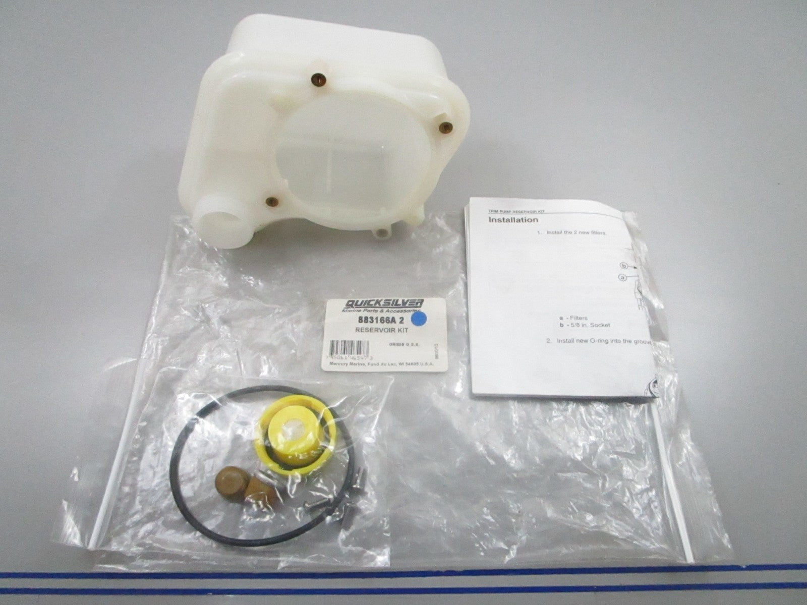 *NEW OEM* 0810 Mercury Quicksilver Reservoir Kit 883166A 2