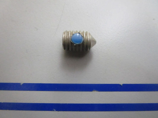 *NEW OEM* 0810 Volvo Penta Set Screw 946847