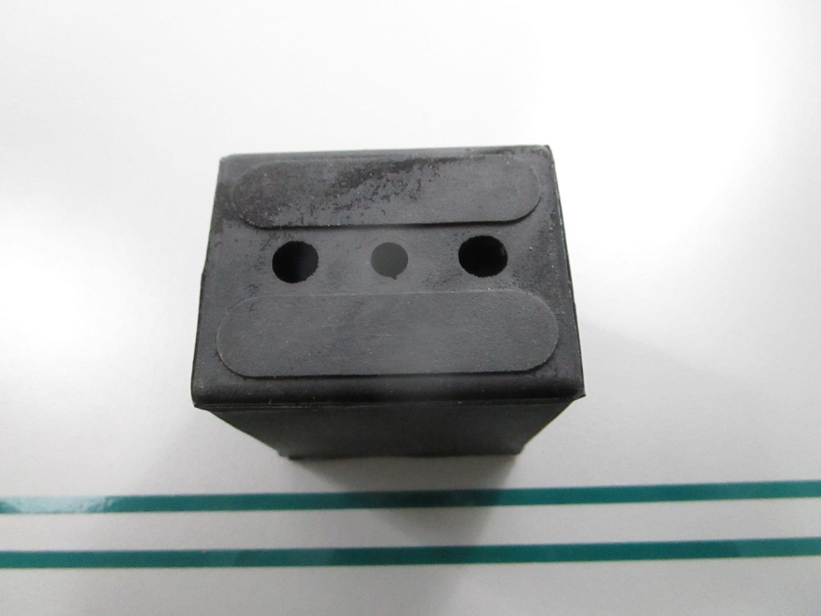NEW OEM 84848M Mercury Quicksilver Rubber Housing Mount 0810