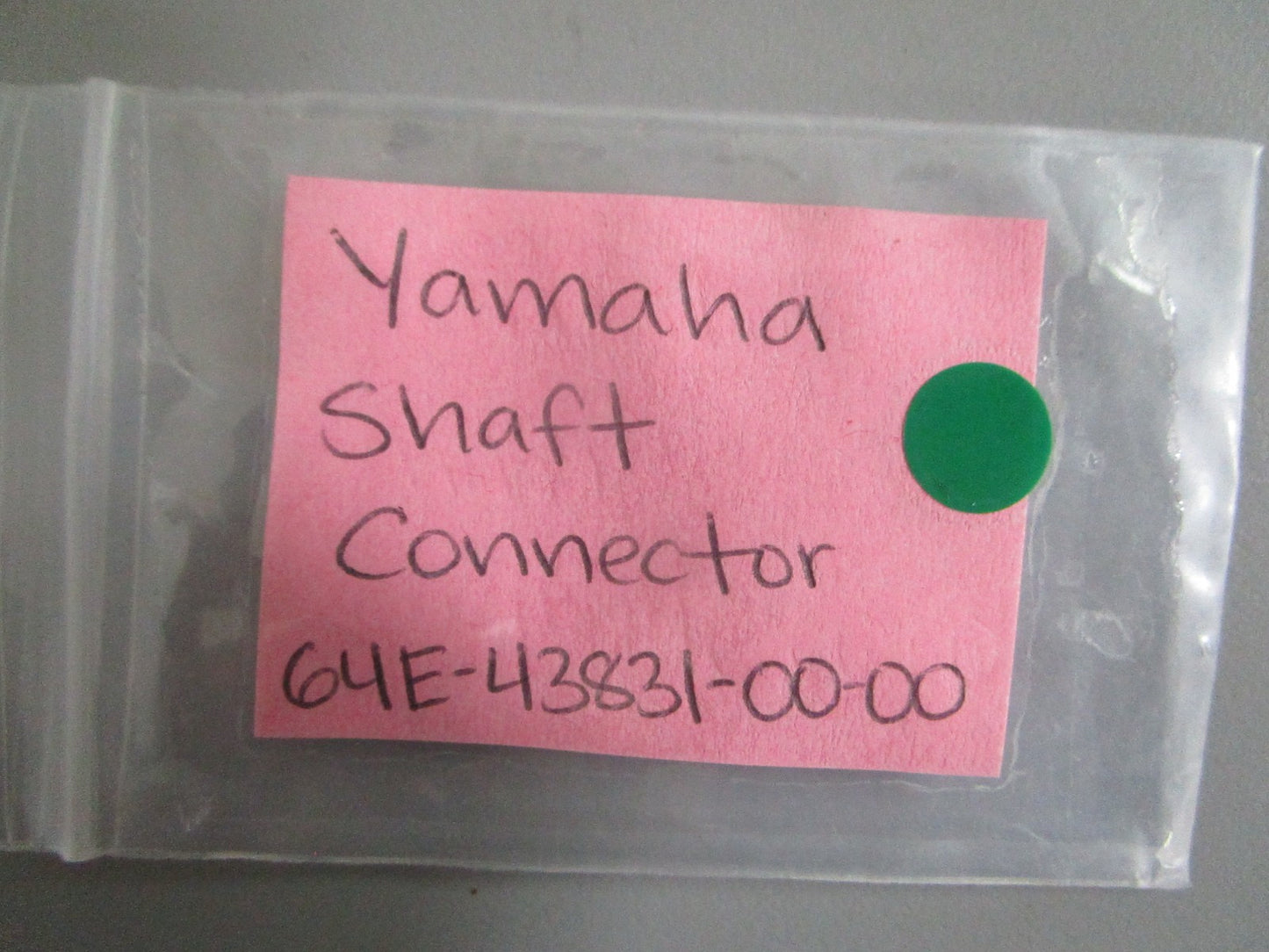 NEW OEM 64E-43831-00-00 Yamaha Shaft Connector 0820