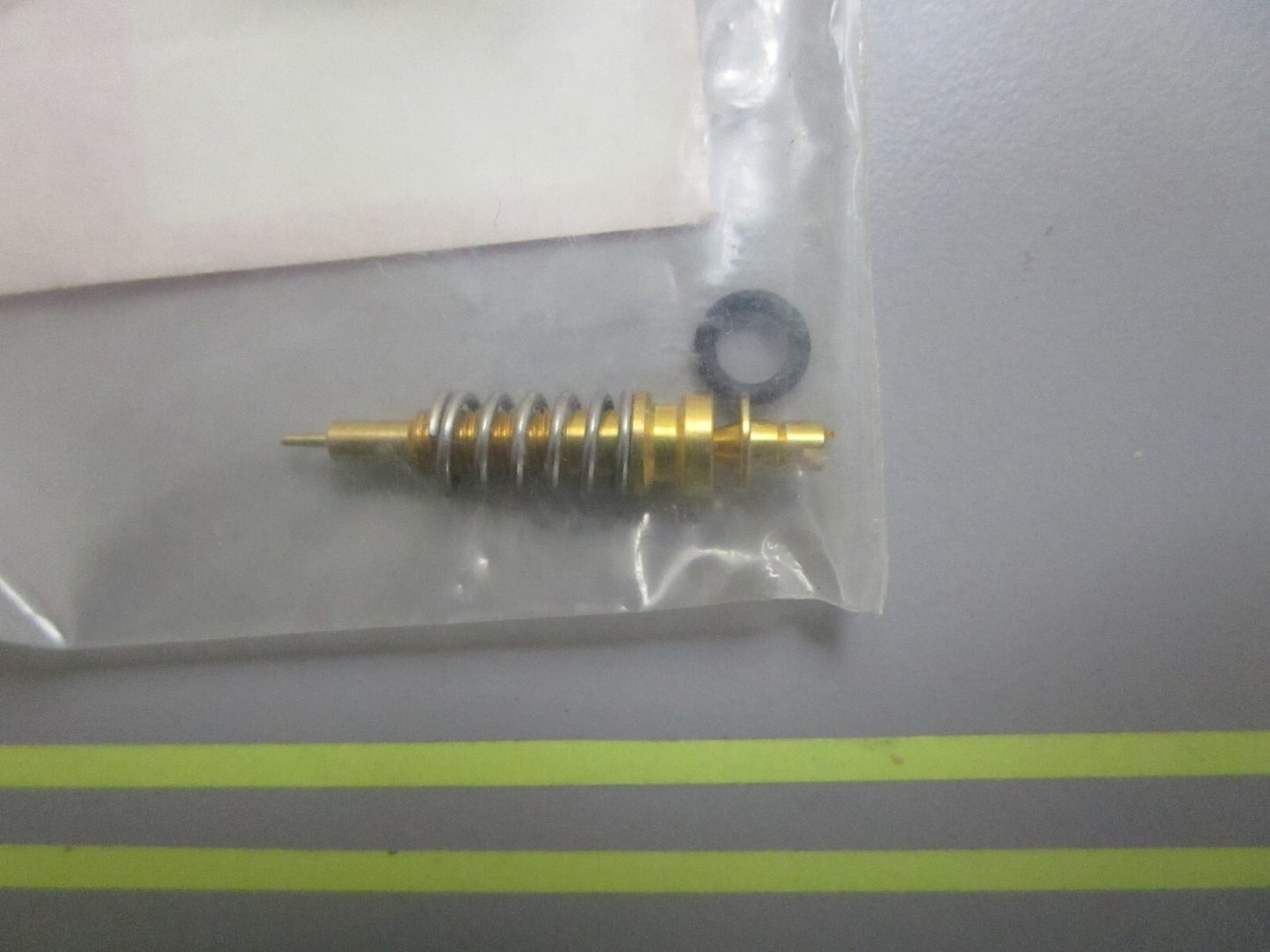 *NEW OEM* 0810 Honda Screw Set 16016-ZV7-B51
