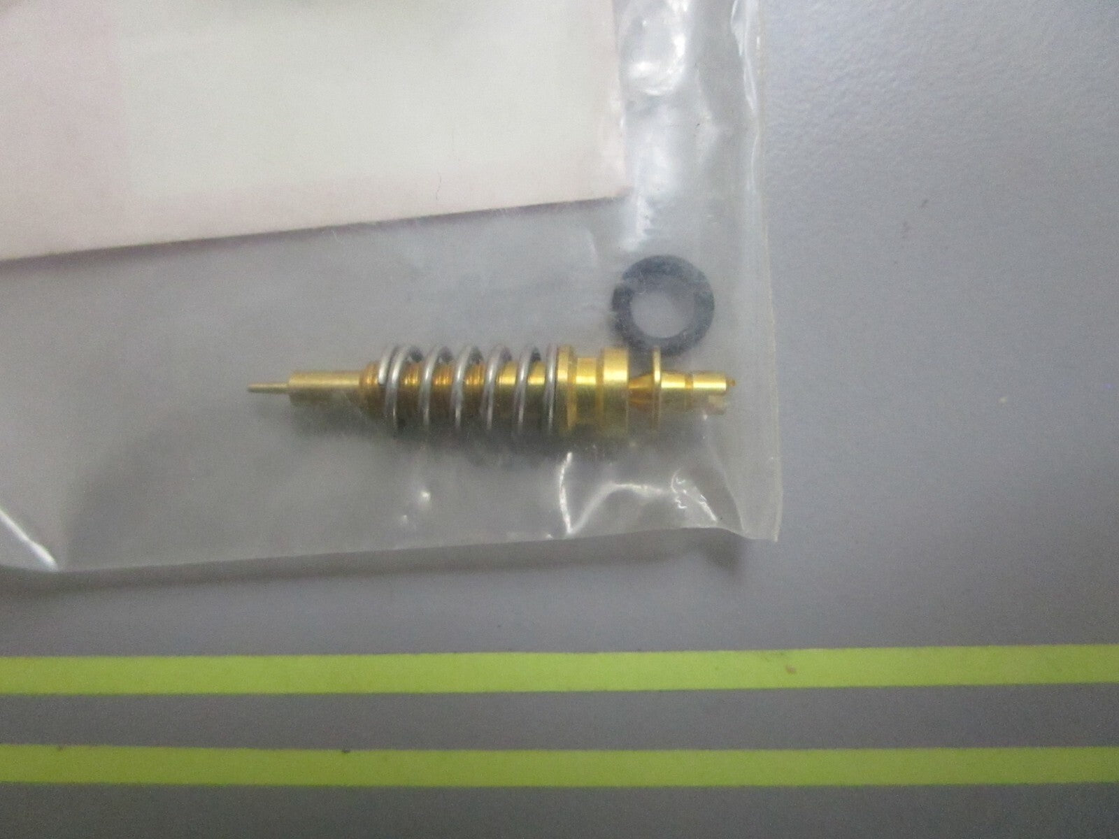 *NEW OEM* 0810 Honda Screw Set 16016-ZV7-B51