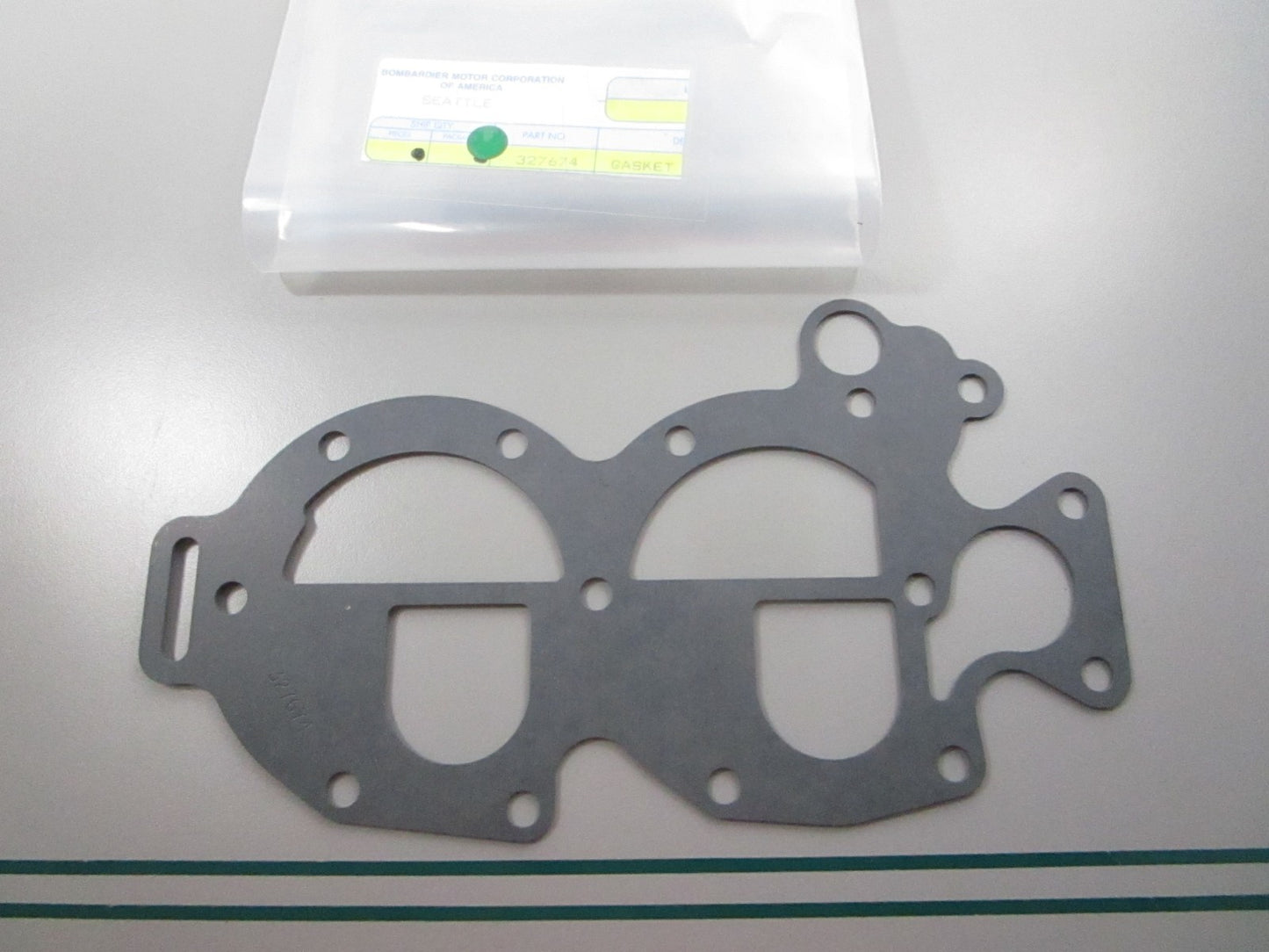 NEW OEM 327674 0327674 OMC Johnson Evinrude Gasket 0810