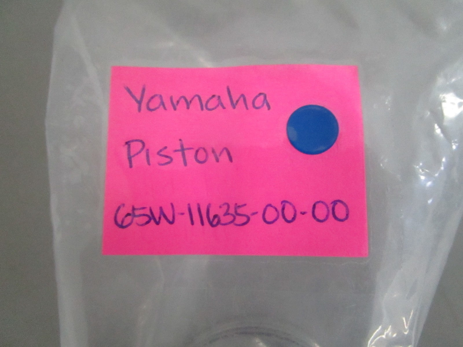 *NEW OEM* 0820 Yamaha Piston 65W-11635-00-00