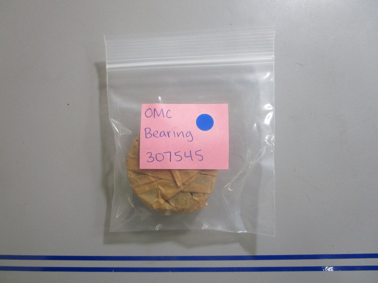 *NEW OEM* 0810 OMC Johnson Evinrude Bearing 307545 0307545