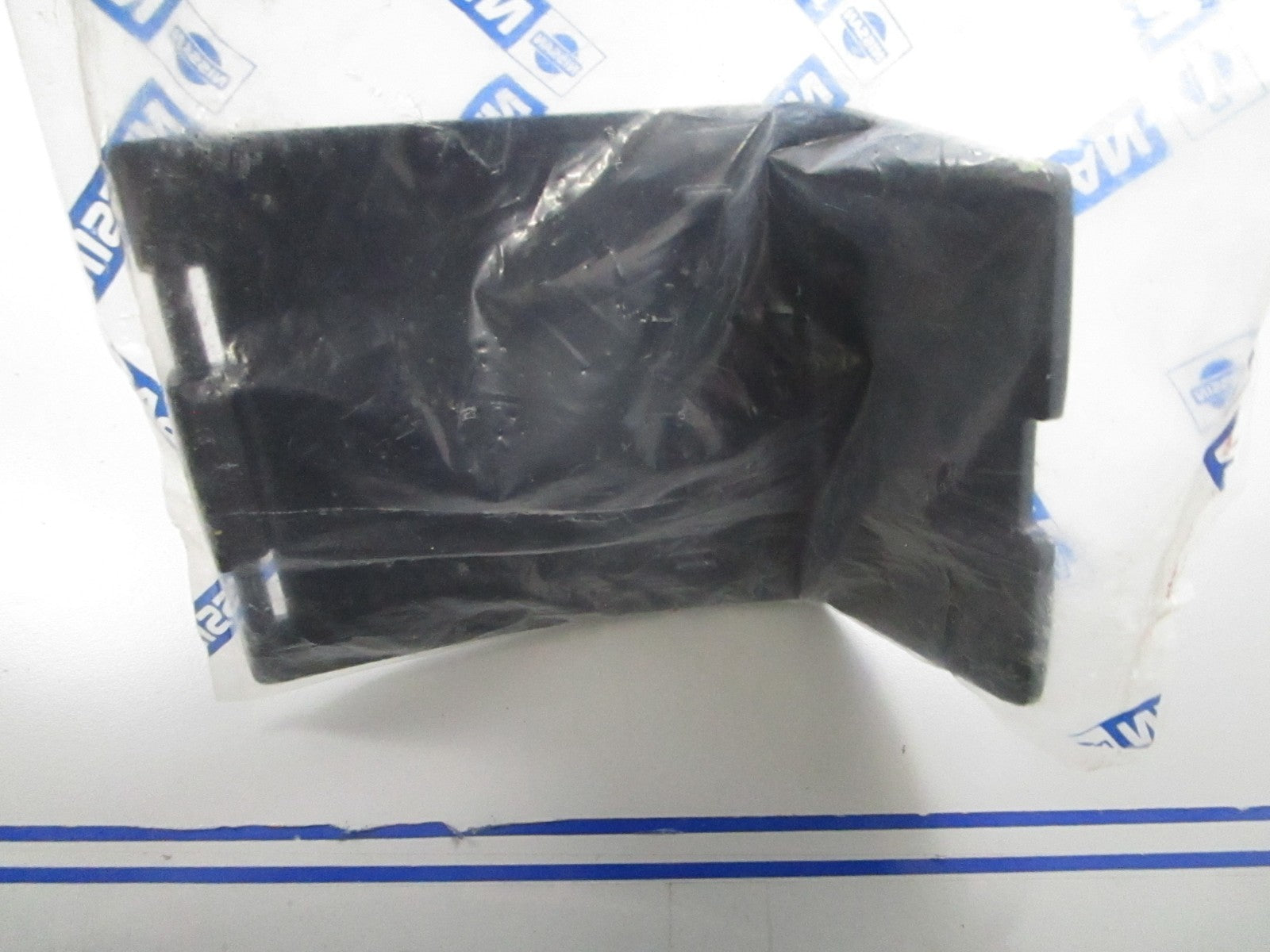 *NEW OEM* 0720 Tohatsu Nissan Filler Lid 3B7N67210-0