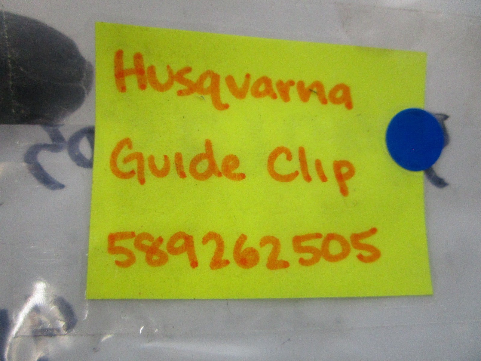 NEW OEM 589262505 Husqvarna Guide Clip 0810