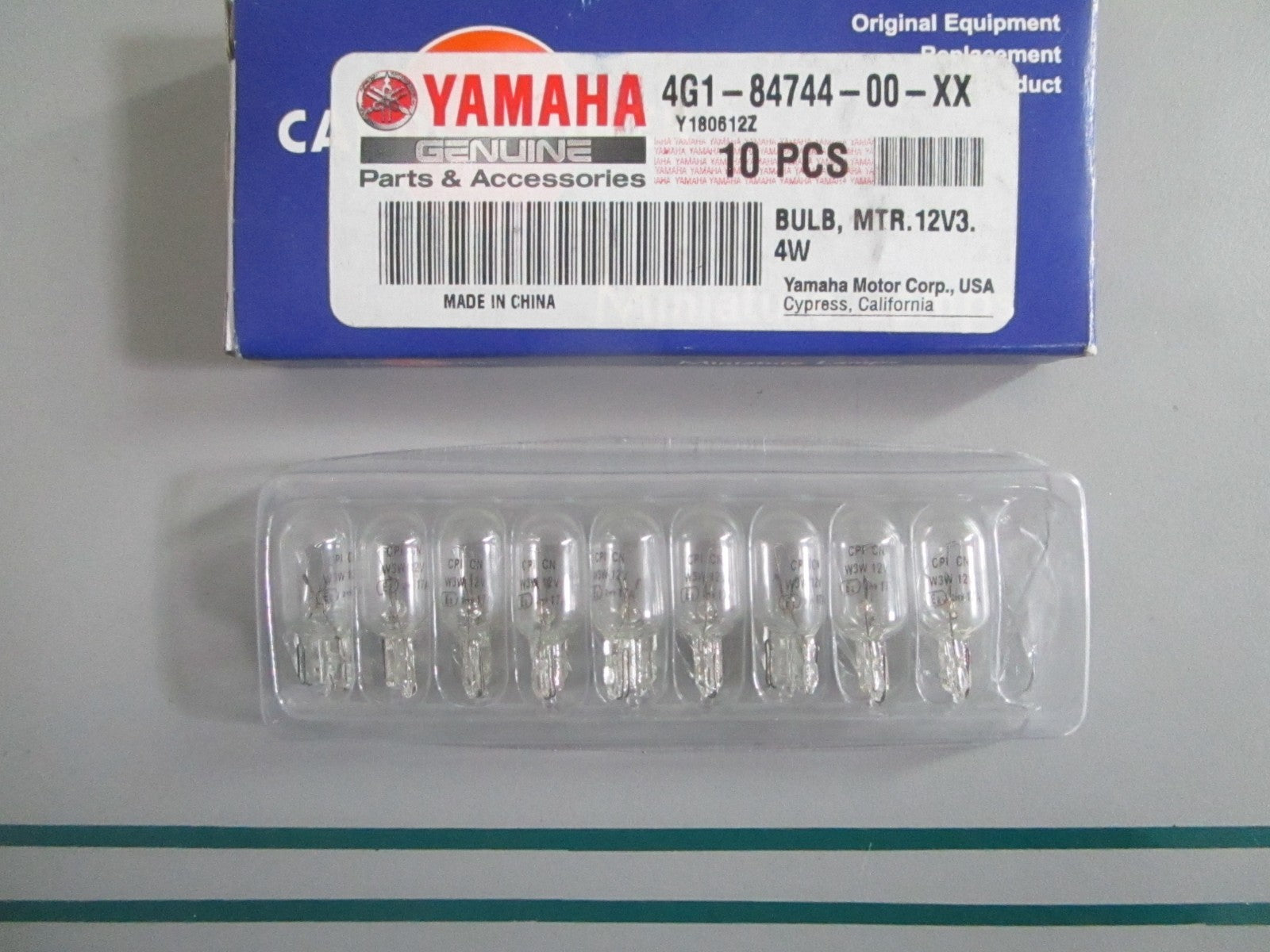 NEW OEM (LOT OF 9) 4G1-84744-00-XX Yamaha 12V 34W Bulb 0820