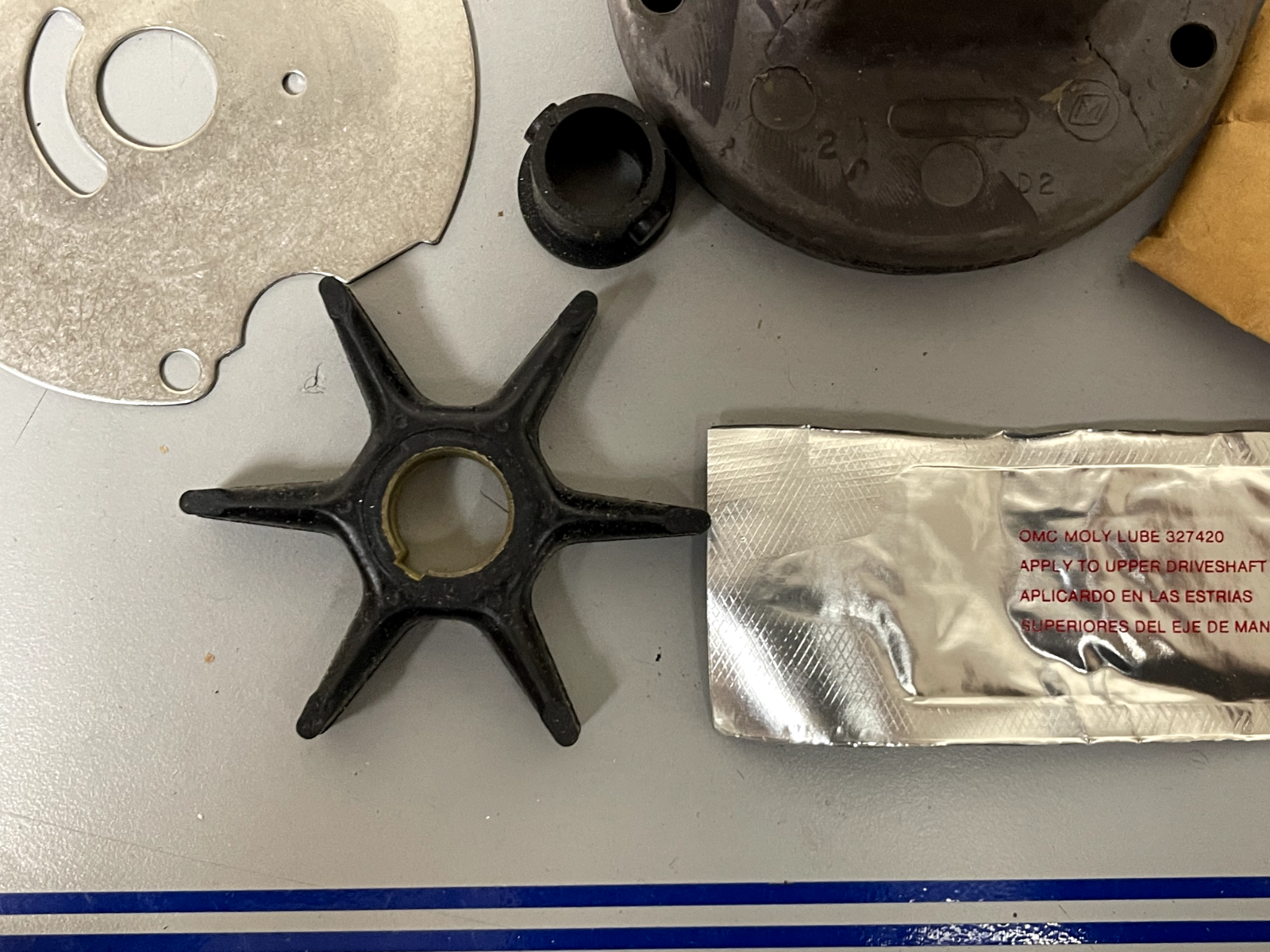 *NEW OEM* 0670 OMC Johnson Evinrude Water Pump Kit 379774 0379774