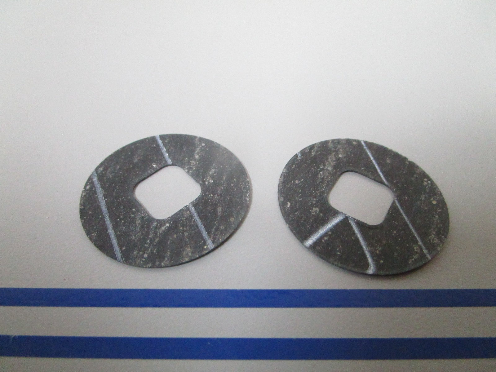 NEW OEM (LOT OF 2) 27-80662M Mercury Quicksilver Mounting Gasket 0810
