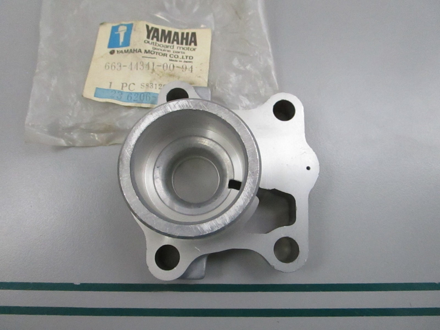 NEW OEM 663-44341-00-94 Yamaha Water Pump Housing 0810