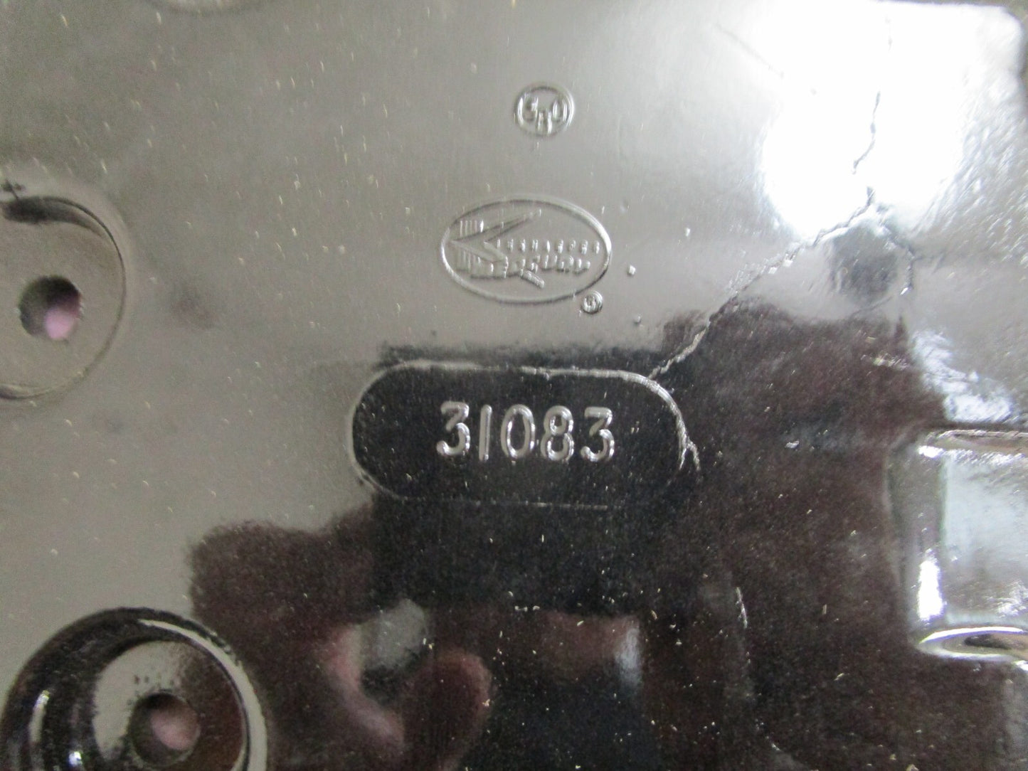 *NEW OEM* 0820 Mercury Quicksilver 60 70HP Exhaust Manifold Cover 31083