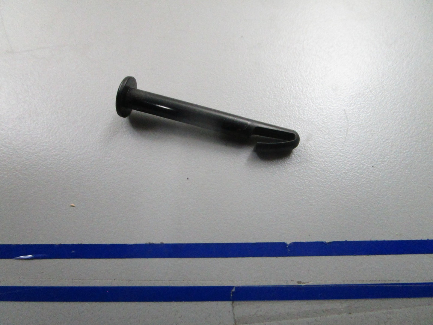 *NEW OEM* 0810 OMC Johnson Evinrude Lockout Cam Pin 339188 0339188