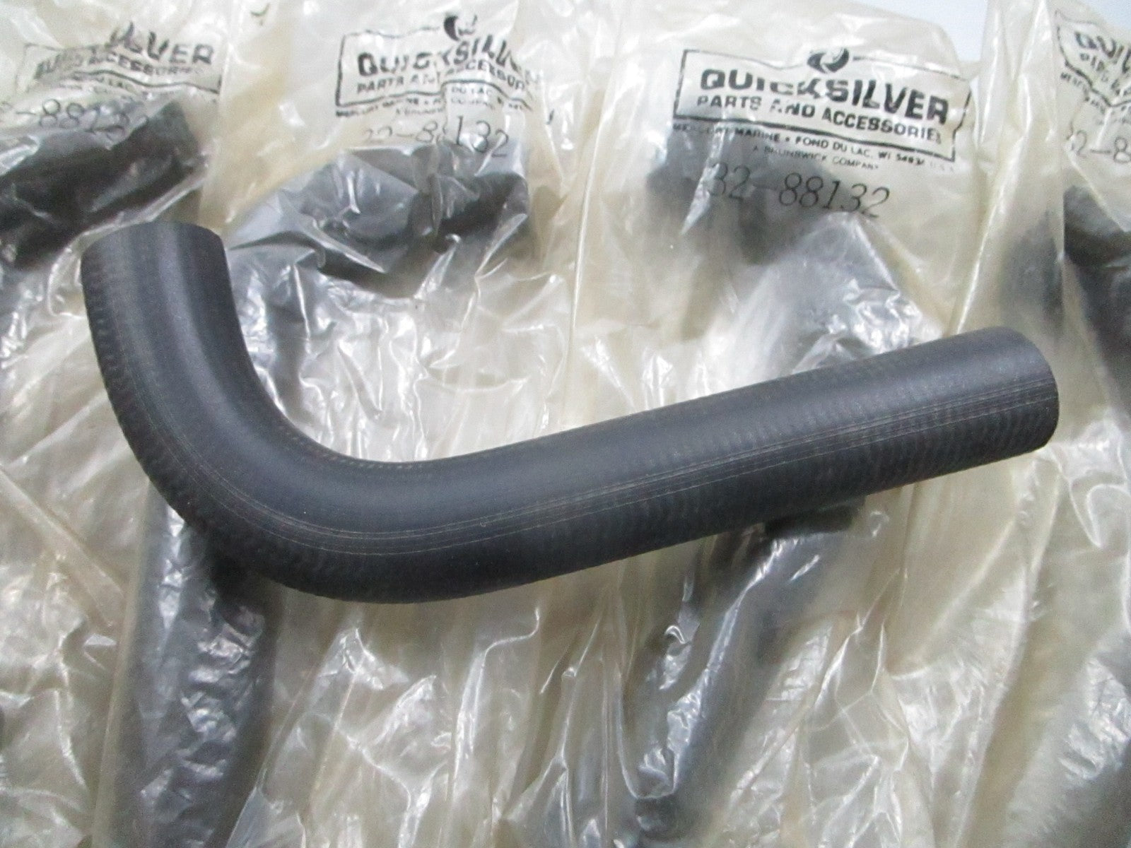 *NEW OEM* (LOT OF 5) 0810 Mercury Quicksilver Hose 32-88132
