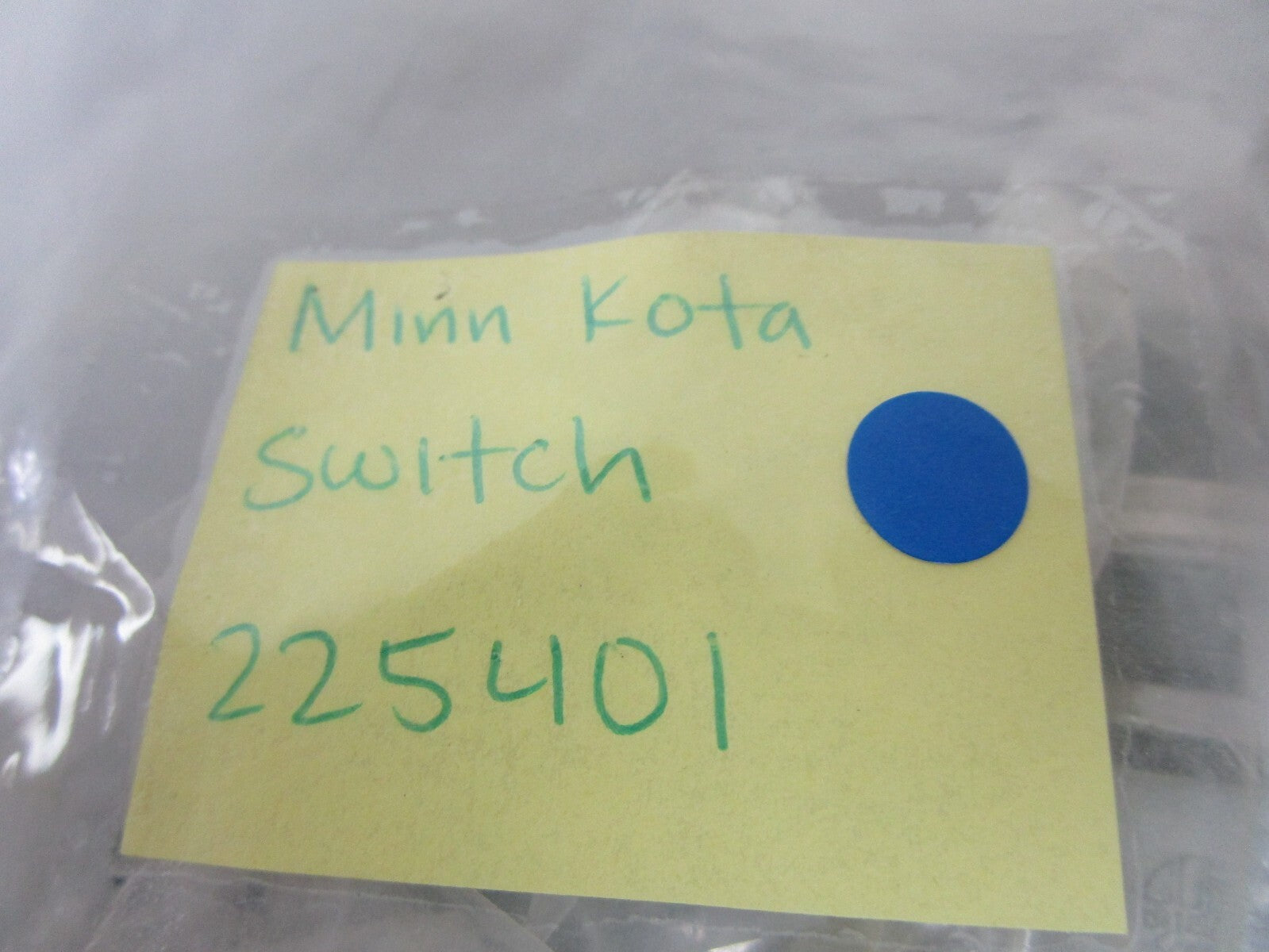 *NEW* 0810 Minn Kota Switch 225401
