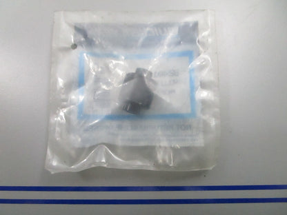 *NEW OEM* 0810 Mercury Quicksilver Roller 824012