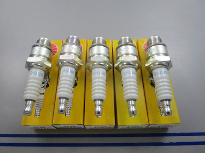 NEW (LOT OF 5) BR7HS NGK Spark Plug 0810