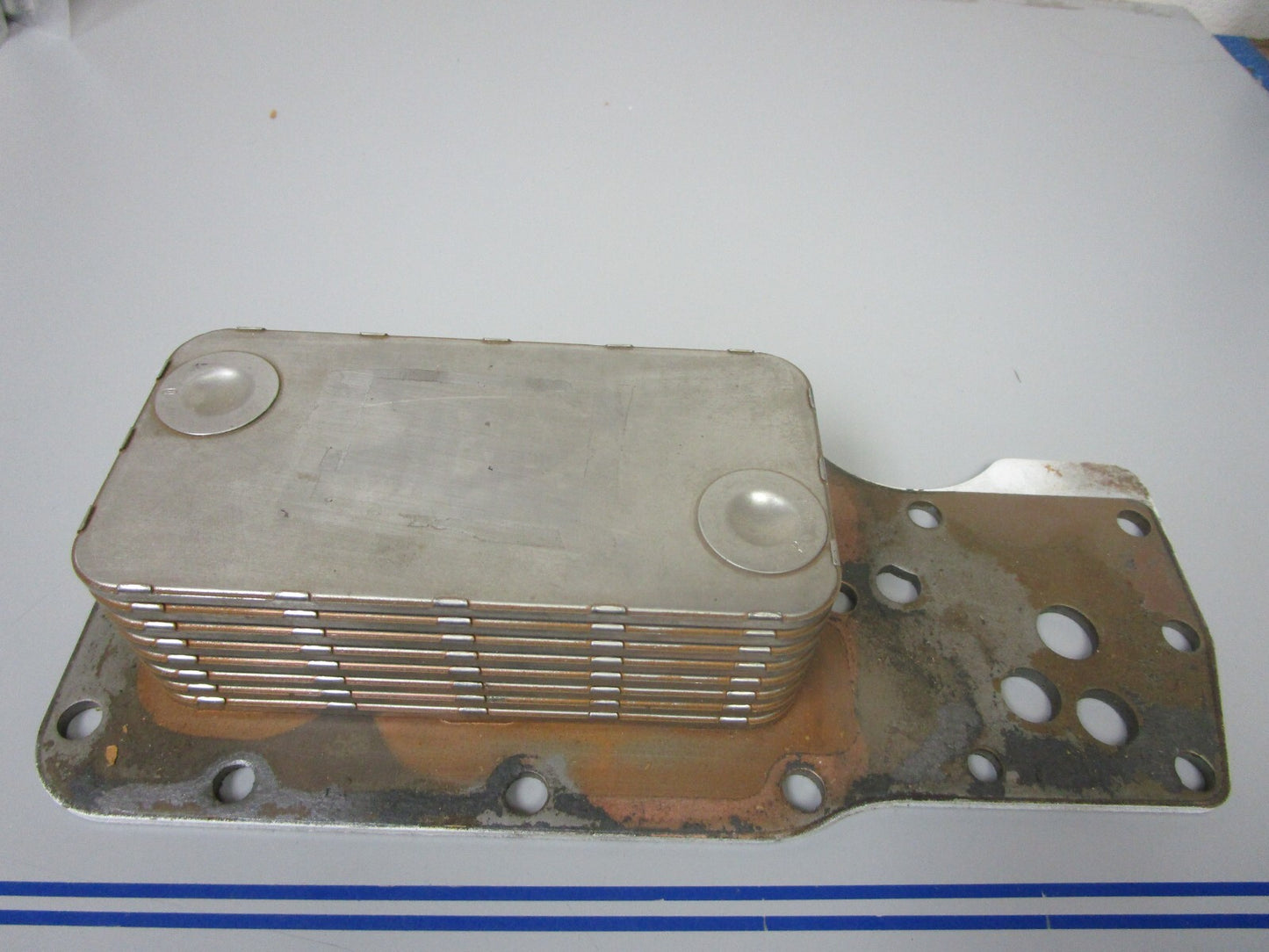 *NEW OEM* 0720 Cummins Oil Cooler 3959031