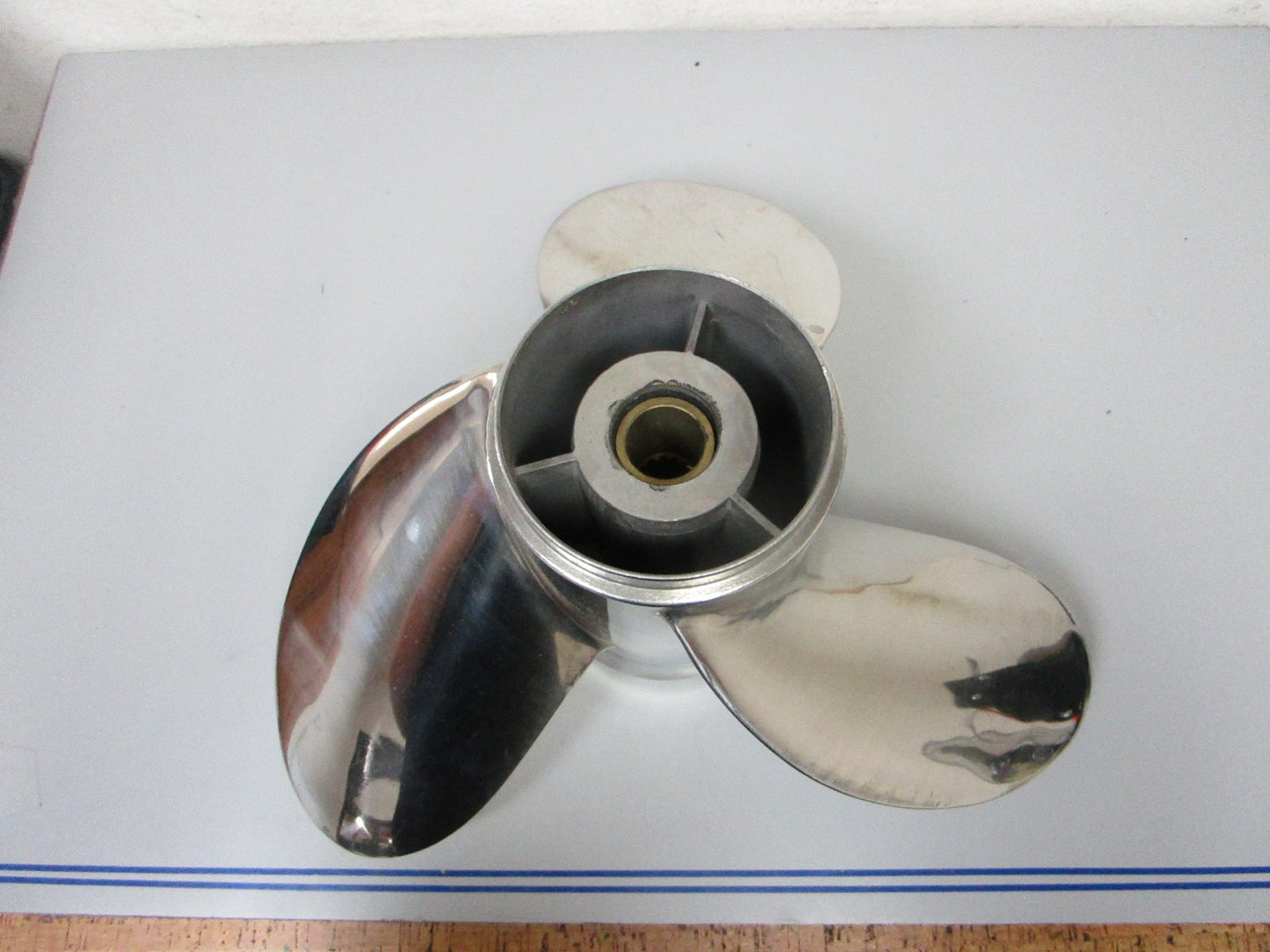 *NEW OEM* 0720 Yamaha Saltwater Series 3 LH SS 15 ¾ x 15 Propeller 6D1-45976-00