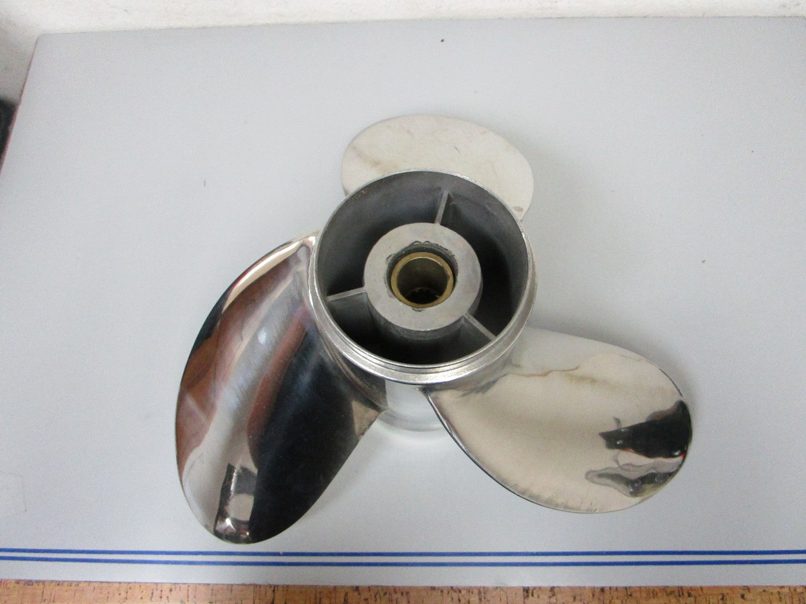 *NEW OEM* 0720 Yamaha Saltwater Series 3 LH SS 15 ¾ x 15 Propeller 6D1-45976-00