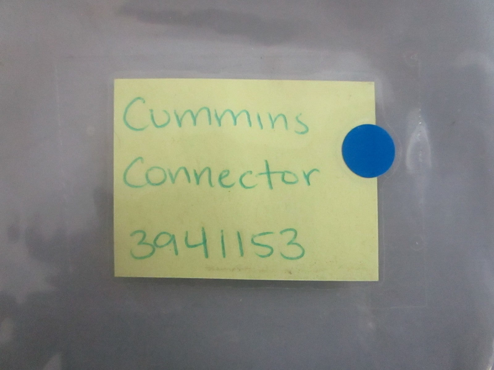 *NEW OEM* 0820 Cummins Connector 3941153