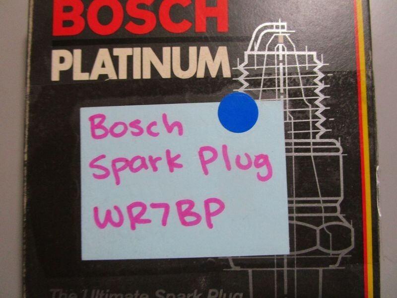 *NEW* (LOT OF 4) 0770 Bosch Spark Plug WR7BP
