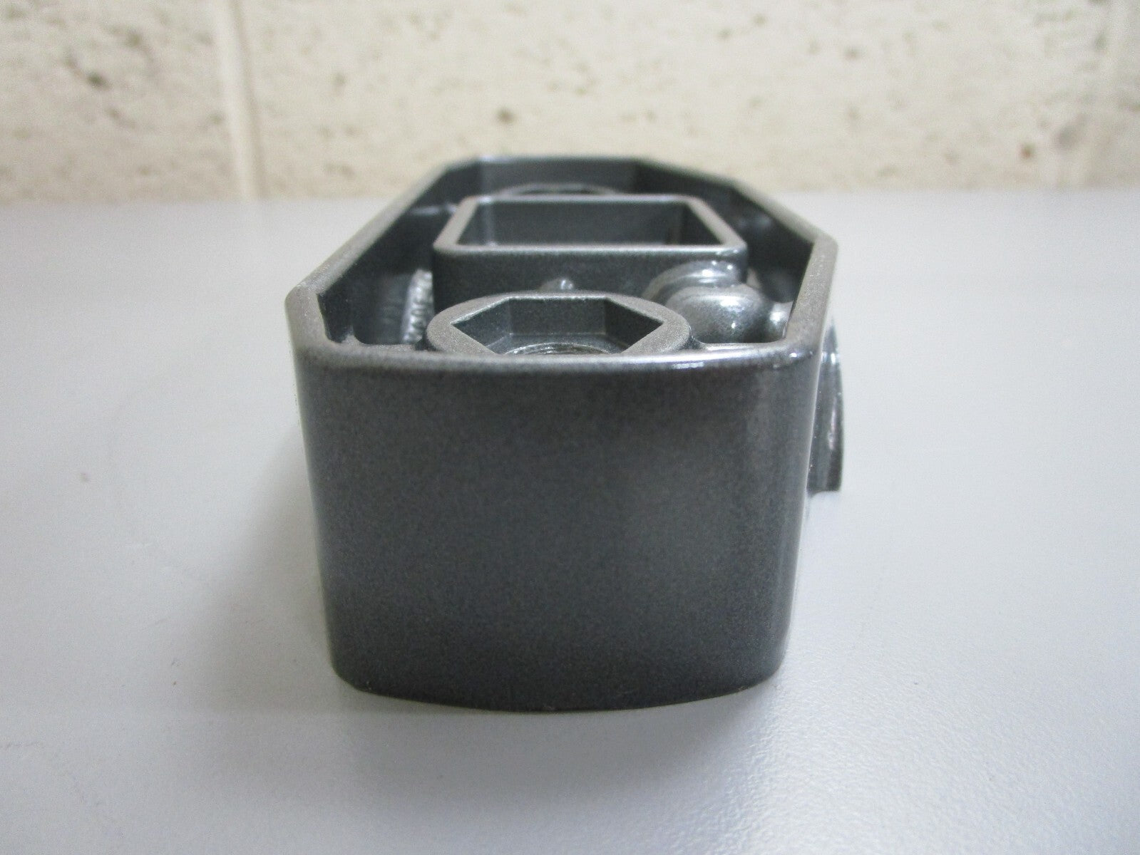 *NEW OEM* 0820 Suzuki Lower Mount Bracket 54212-96310-0ED