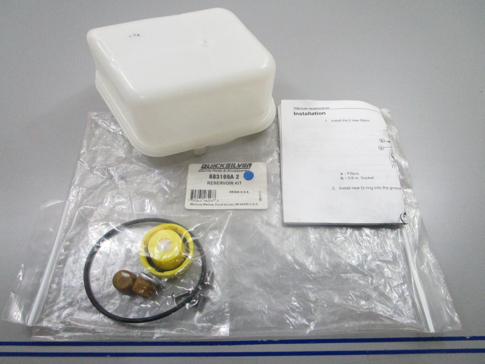 *NEW OEM* 0810 Mercury Quicksilver Reservoir Kit 883166A 2