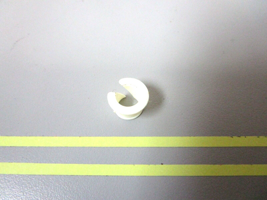 *NEW OEM* 0750 OMC Johnson Evinruide BUSHING 318590 0318590