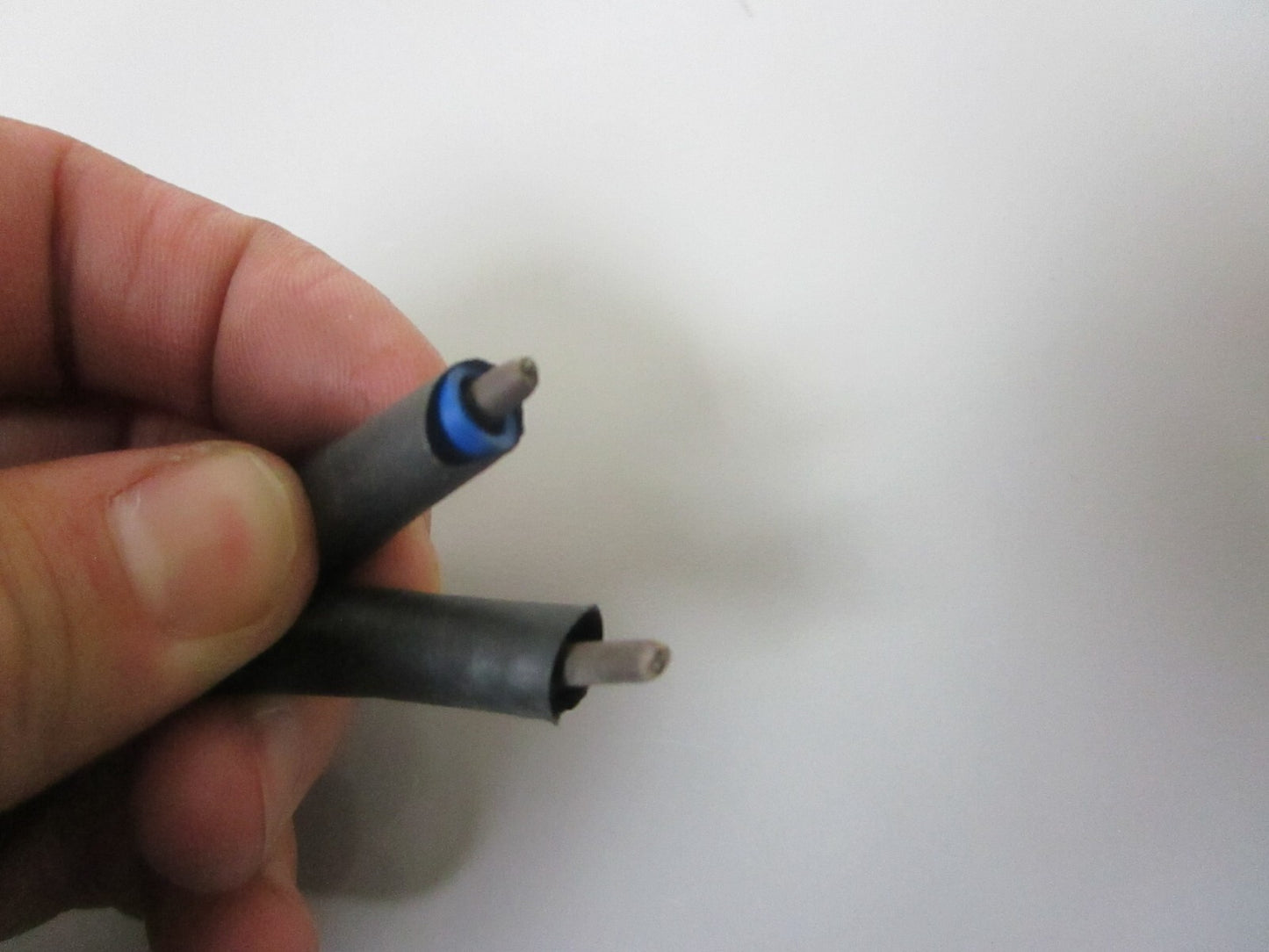 *NEW OEM* 0810 OMC Johnson Evinrude Power Pack (Cut Wires) 582556 0582556