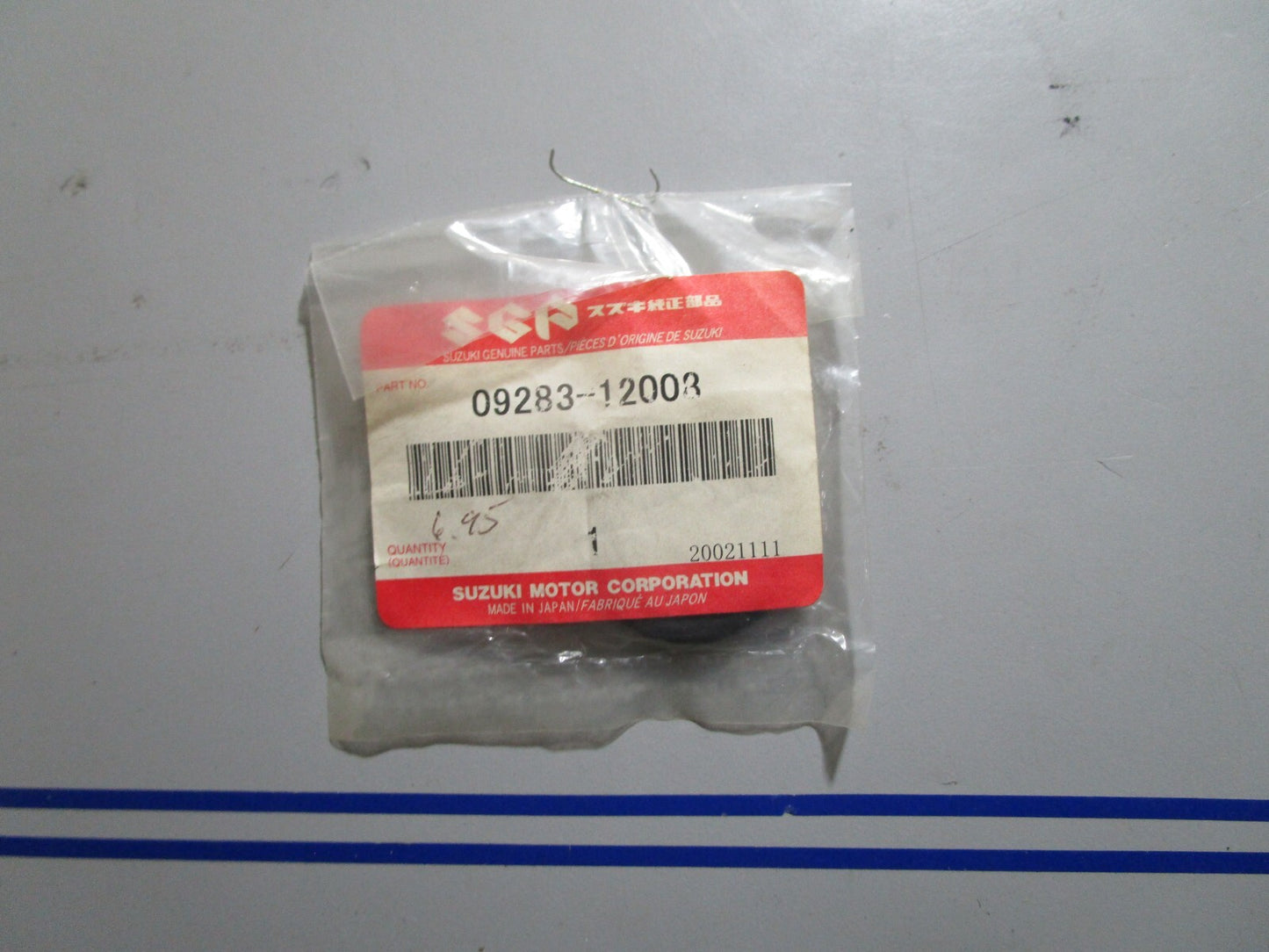 *NEW OEM* 0810 Suzuki Oil Seal 09283-12008