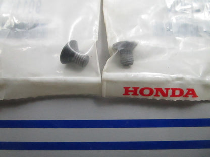 *NEW OEM* (LOT OF 2) 0810 Honda Screw 90111-HN2-000