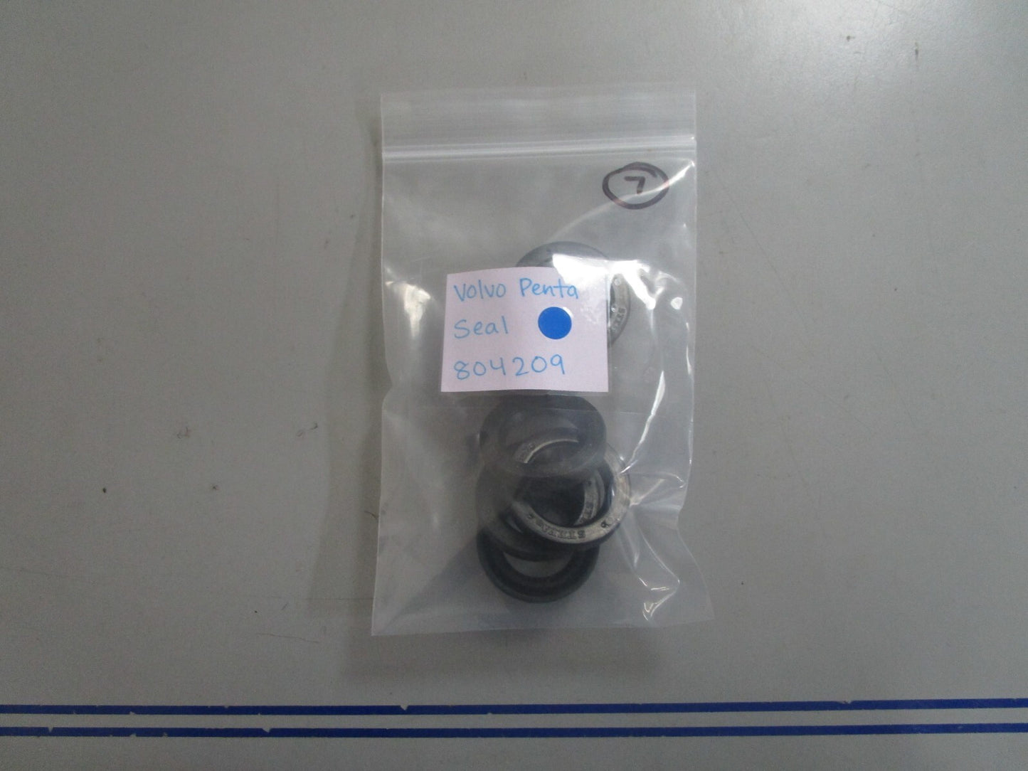 *NEW OEM* 0810 Volvo Penta Seal 804209