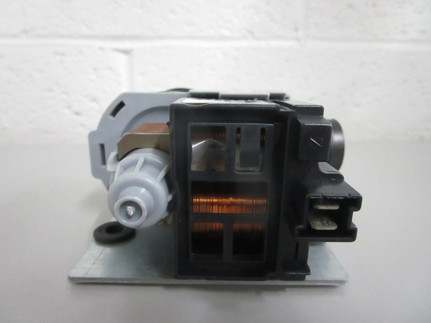 NEW OEM WP6-920639 Whirlpool Dishwasher Drain Pump 0820