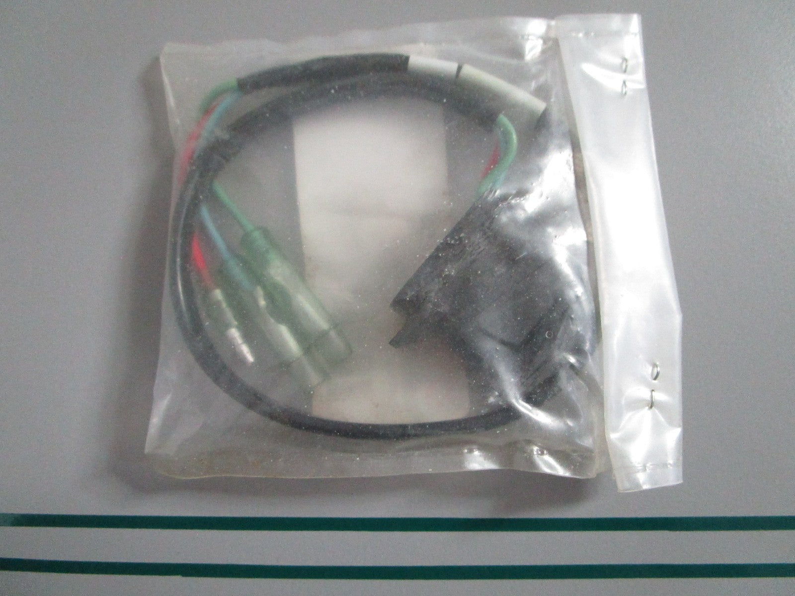 NEW OEM 704-82563-F0-00 Yamaha Tilt Trim Switch 0820