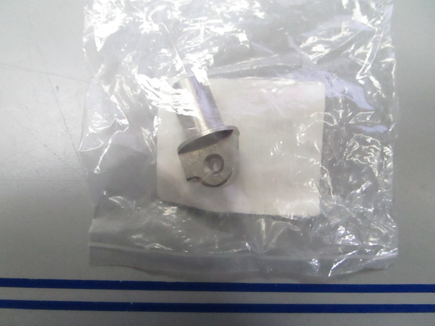 *NEW OEM* 0720 Suzuki Engine Cover Shaft 61632-93J00