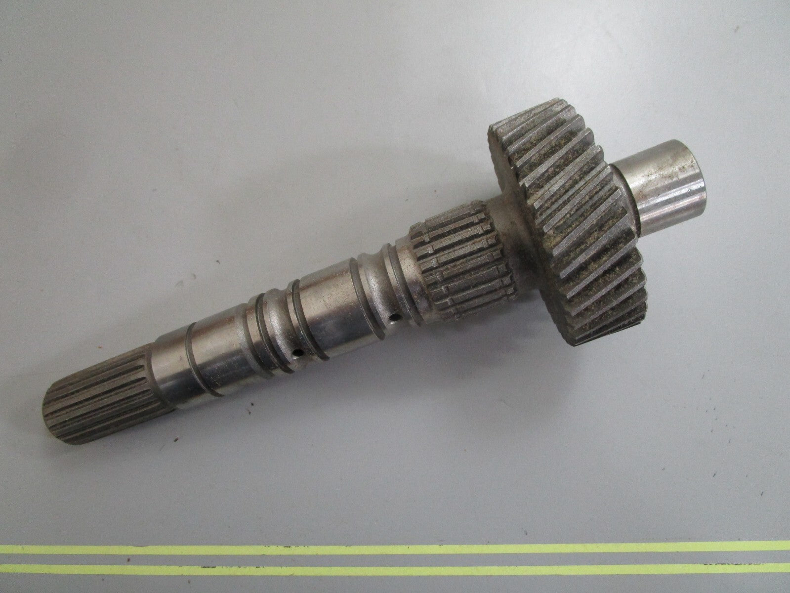 *NEW OEM* 0820 Mercury Quicksilver Shaft Ay 67993A2