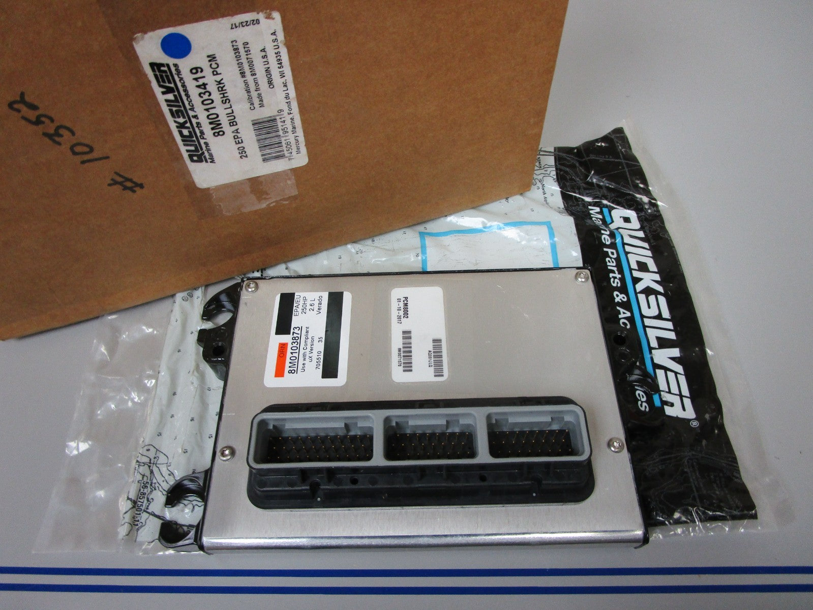 *NEW OEM* 0720 Mercury Verado 250hp EPA 2.6L PCM ECU 8M0071570 8M0103419