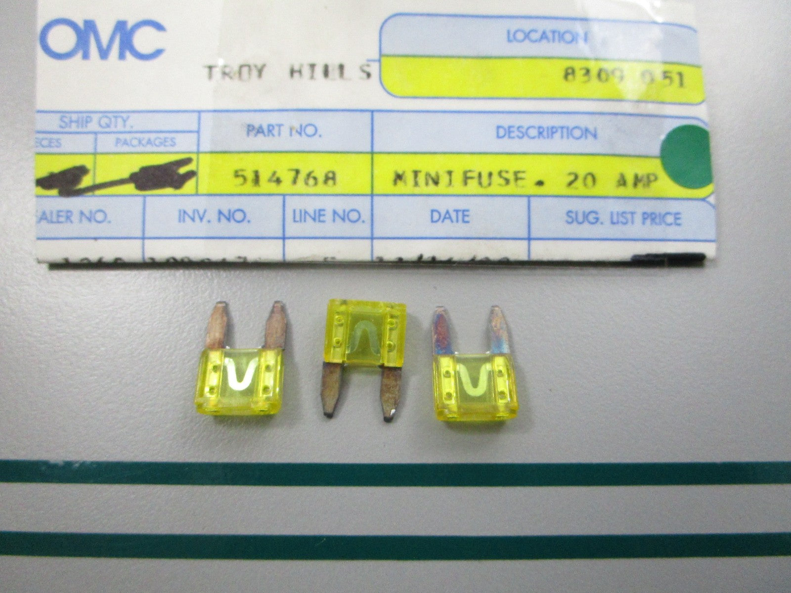 NEW OEM (LOT OF 3) 514768 0514768 OMC Johnson Evinrude 20AMP Mini Fuse 0810