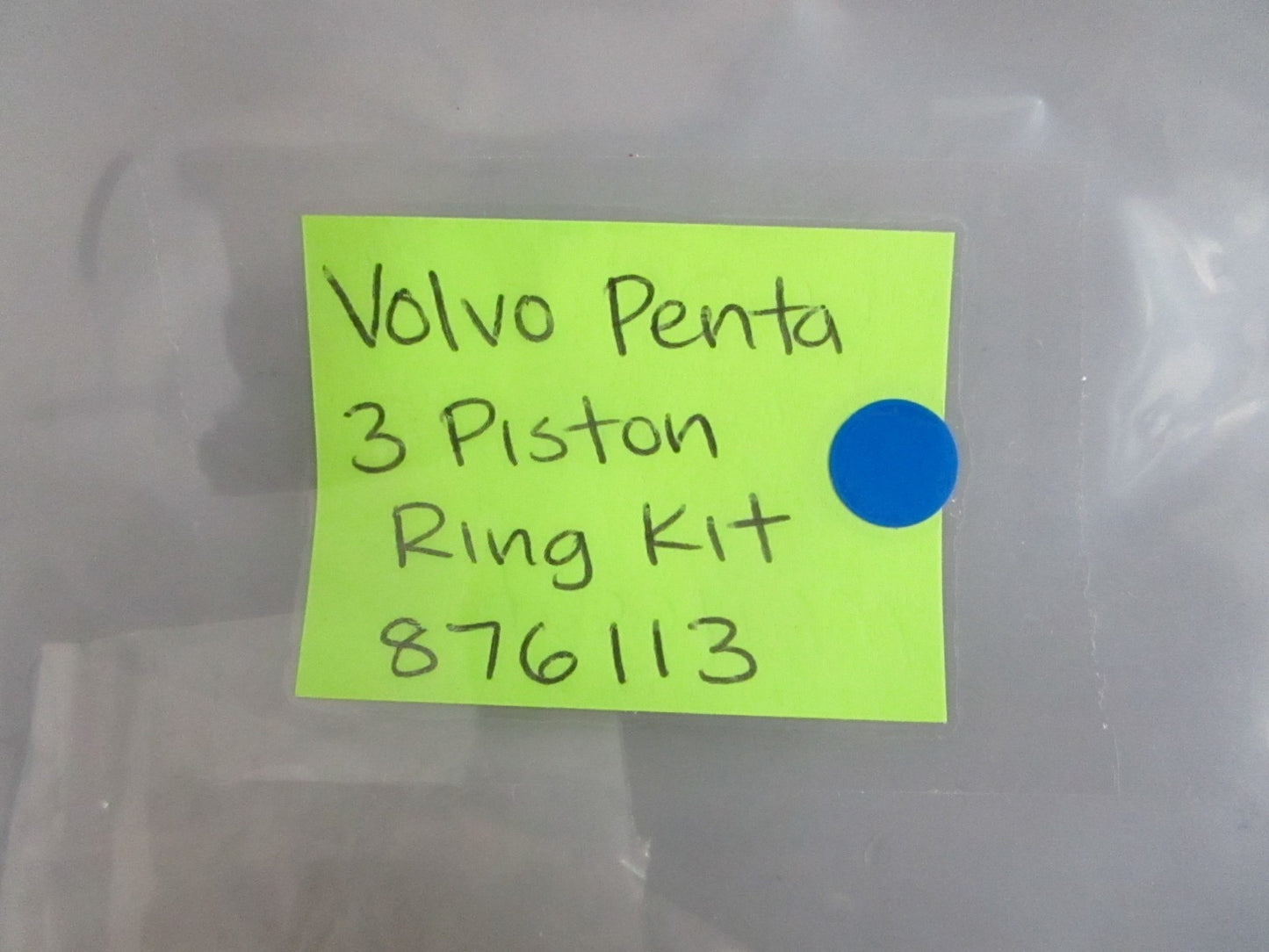 *NEW OEM* 0820 Volvo Penta 3 Piston Ring Kit 876113