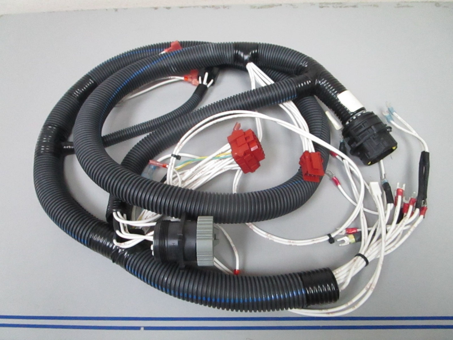 *NEW OEM* 0720 Kohler 80-300KW JD Control Box Harness GM79688