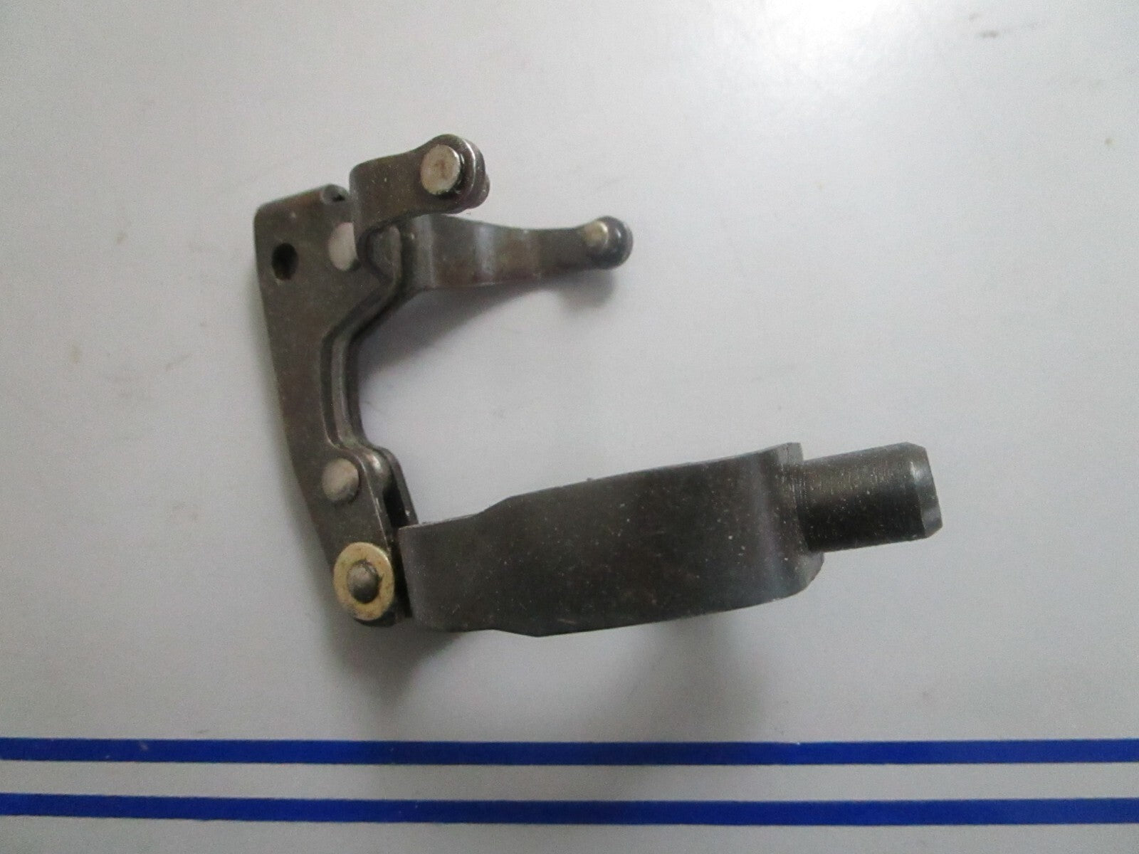 *NEW OEM* 0820 OMC Johnson Evinrude Shift Lever & Yoke 388416 0388416