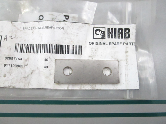 NEW OEM 509.100.0052 HIAB Rear Door Hinge Spacer 0810